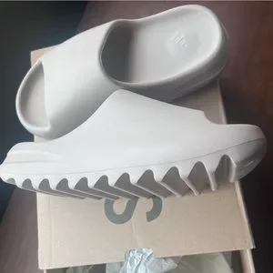 Yeezy | Shoes | Yeezy Tan Slides Size 5 Never Worn Before  display picture 2